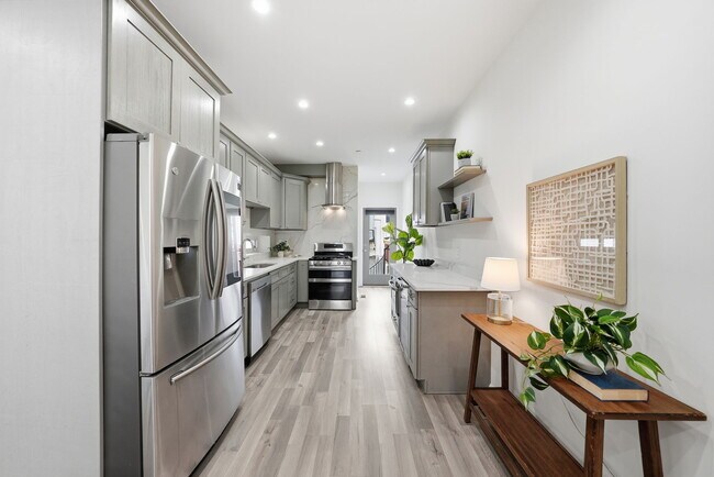 Foto del edificio - 2121 4th St NE