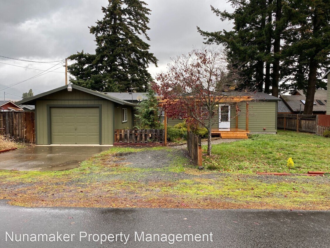 Foto principal - 3 br, 2 bath House - 3480 Avalon Drive