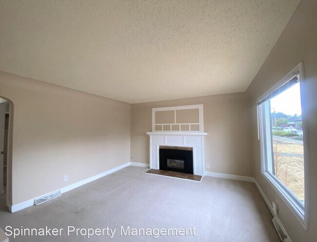 Building Photo - 3 br, 1 bath House - 2713 N Stevens Street