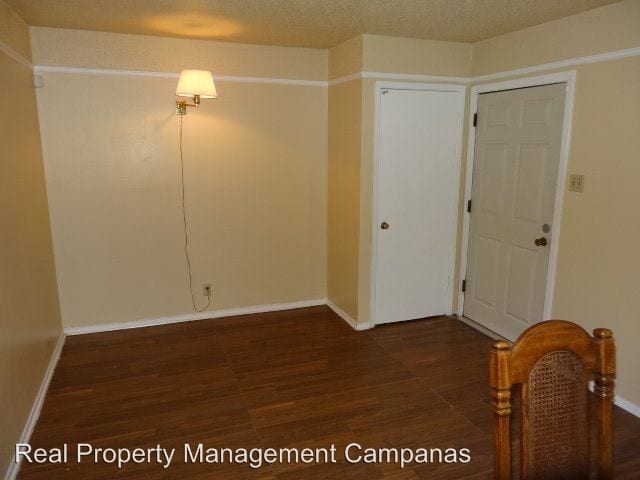 Building Photo - 3 br, 2 bath House - 4438 Seabreeze Dr