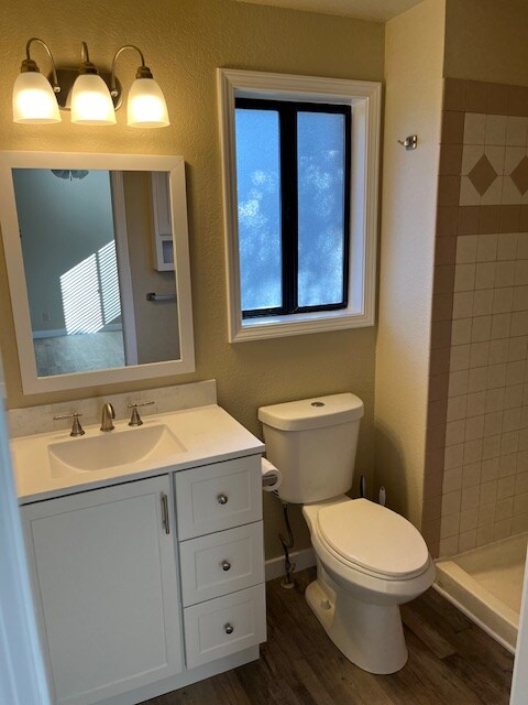 Foto del edificio - 757 E Willowbrook Dr
