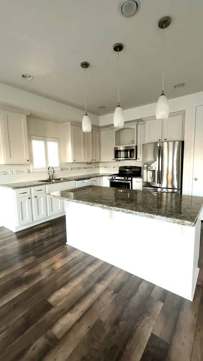 Foto del edificio - 169 E Ridgeline Wy