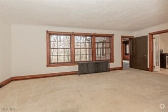 Building Photo - 285 Corning Dr