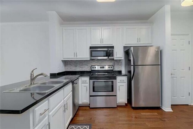 Foto del edificio - 910 W 25th St