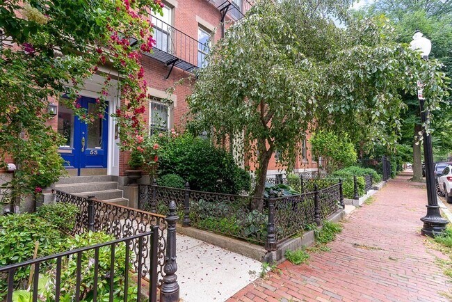 Building Photo - 53 Rutland St