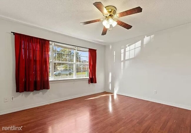 Building Photo - 3 br, 2 bath House - 7212 Malibar Ln
