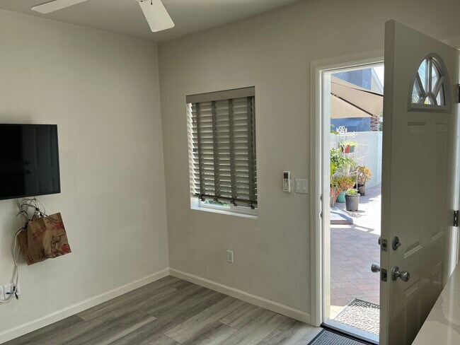 Inside front - 2256 Canehill Ave
