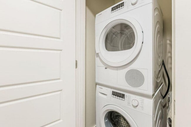 Foto del edificio - 201 Magazine St