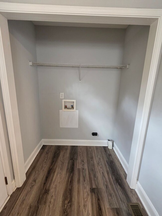 Building Photo - 3 BR in Thomasville!