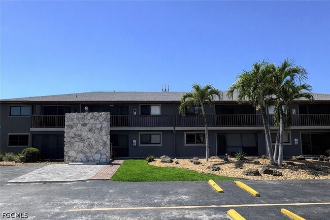 Foto del edificio - 2510 SE 16th Pl