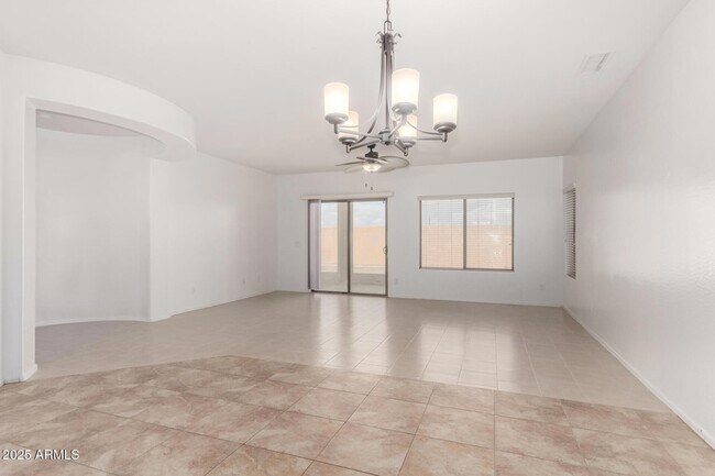 Building Photo - 26162 W Potter Dr