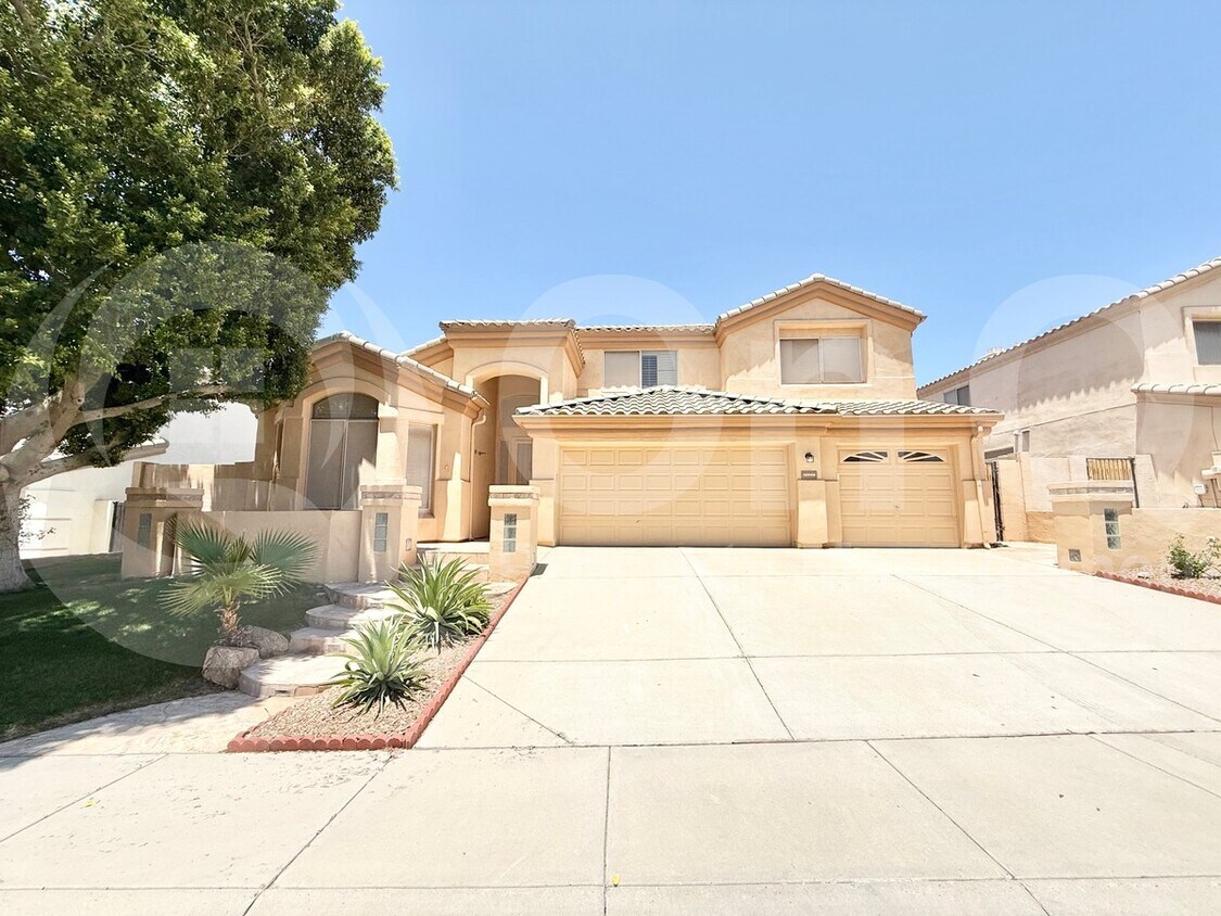 Foto principal - 16008 S 7th St