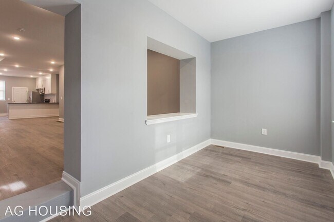 Building Photo - 3 br, 1.5 bath House - 5703 Warrington Ave