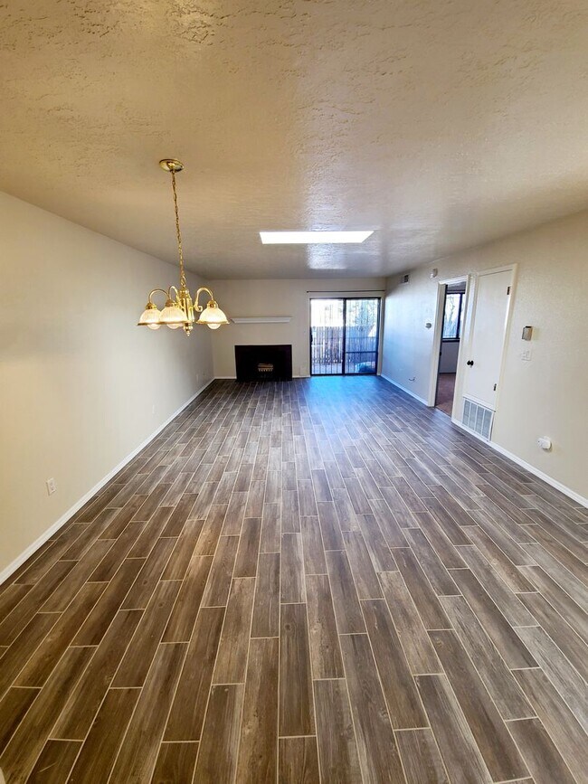 Foto del edificio - 13119 Alice Ave NE