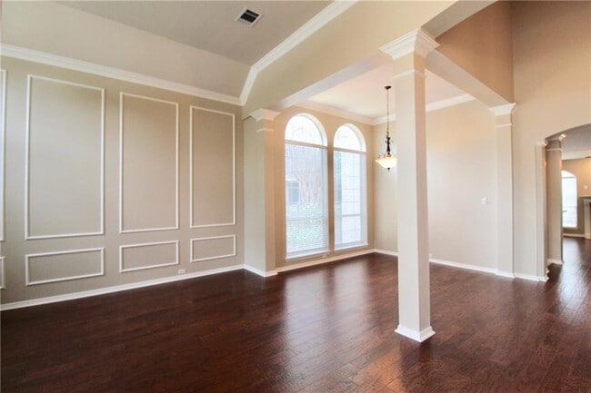 Foto del edificio - 10049 Planters Woods Dr