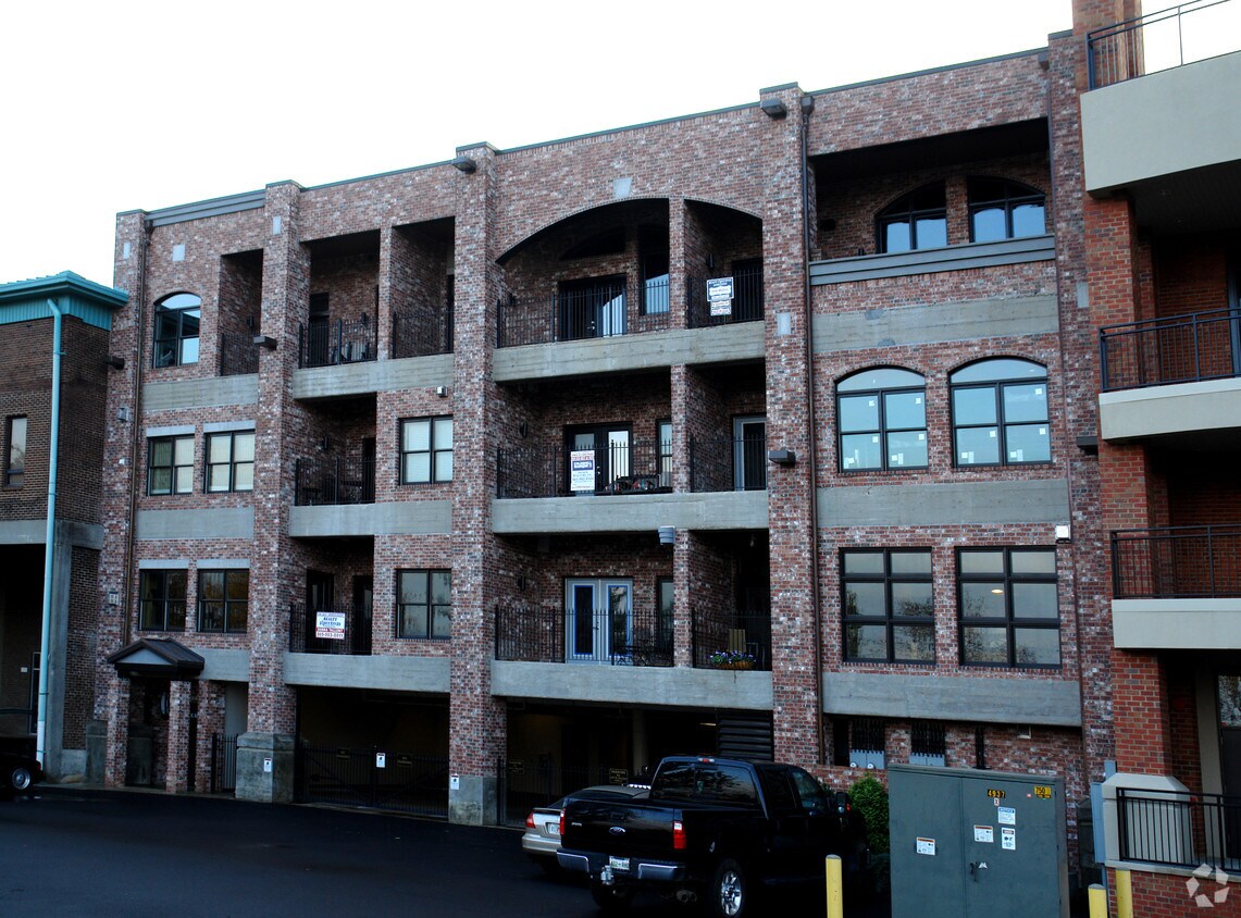 133 Harper Ave, Maryville, TN 37801 Apartments in Maryville, TN