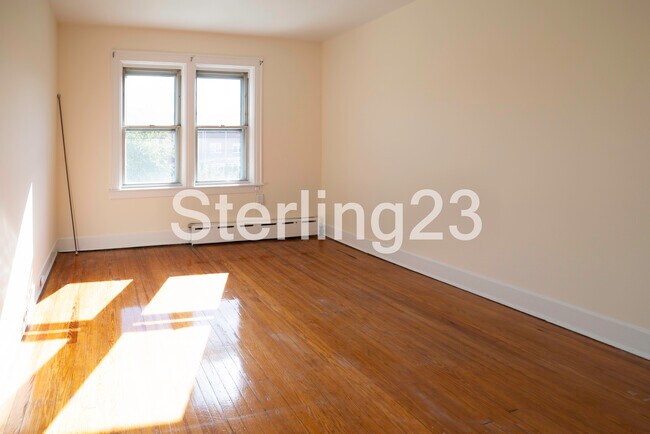 Building Photo - 2381 36th St