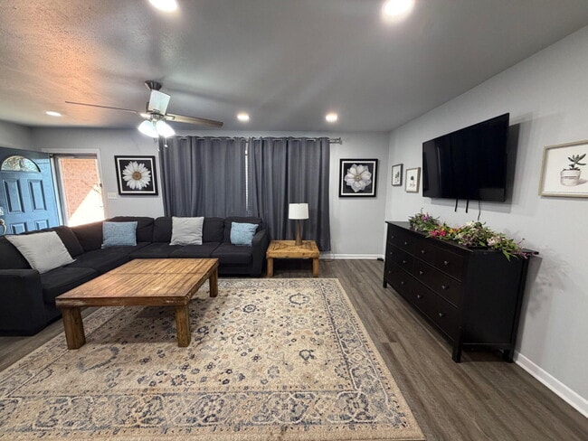 Building Photo - 3706 41st St