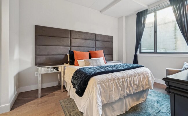 Foto del edificio - Modern and Stunning 1 Bedroom, 1 Bath + De...