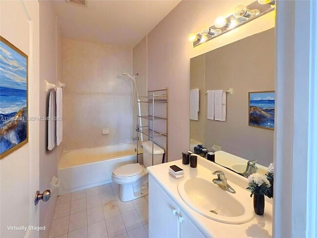 Foto del edificio - 1543 SE 25th St