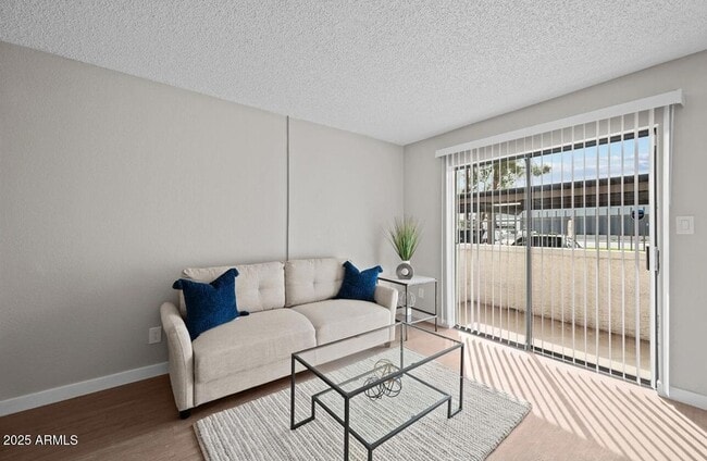 Photo - 4620 W McDowell Rd Apartment