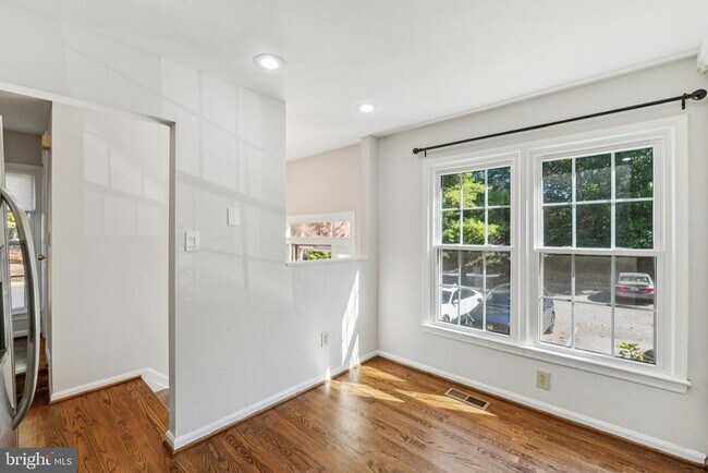 Foto del edificio - 10520 Pine Haven Terrace