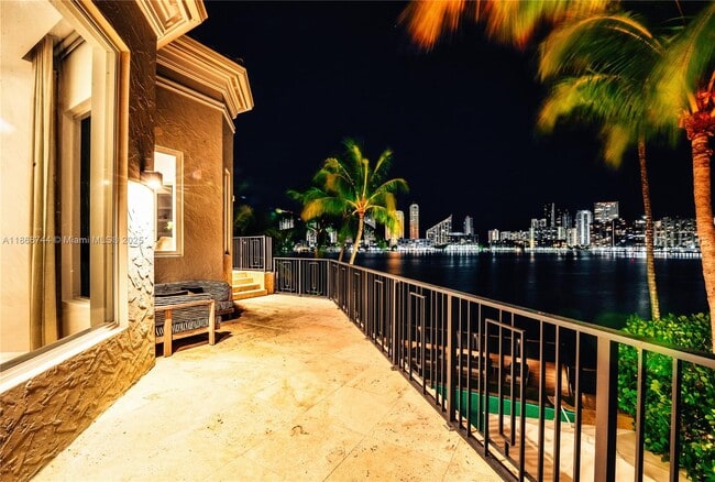 Building Photo - 3916 Island Estates Dr
