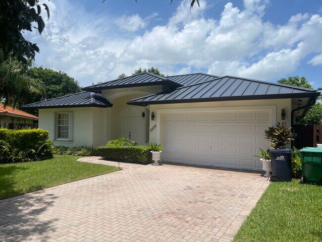 Foto del edificio - 10155 SW 159th Ct