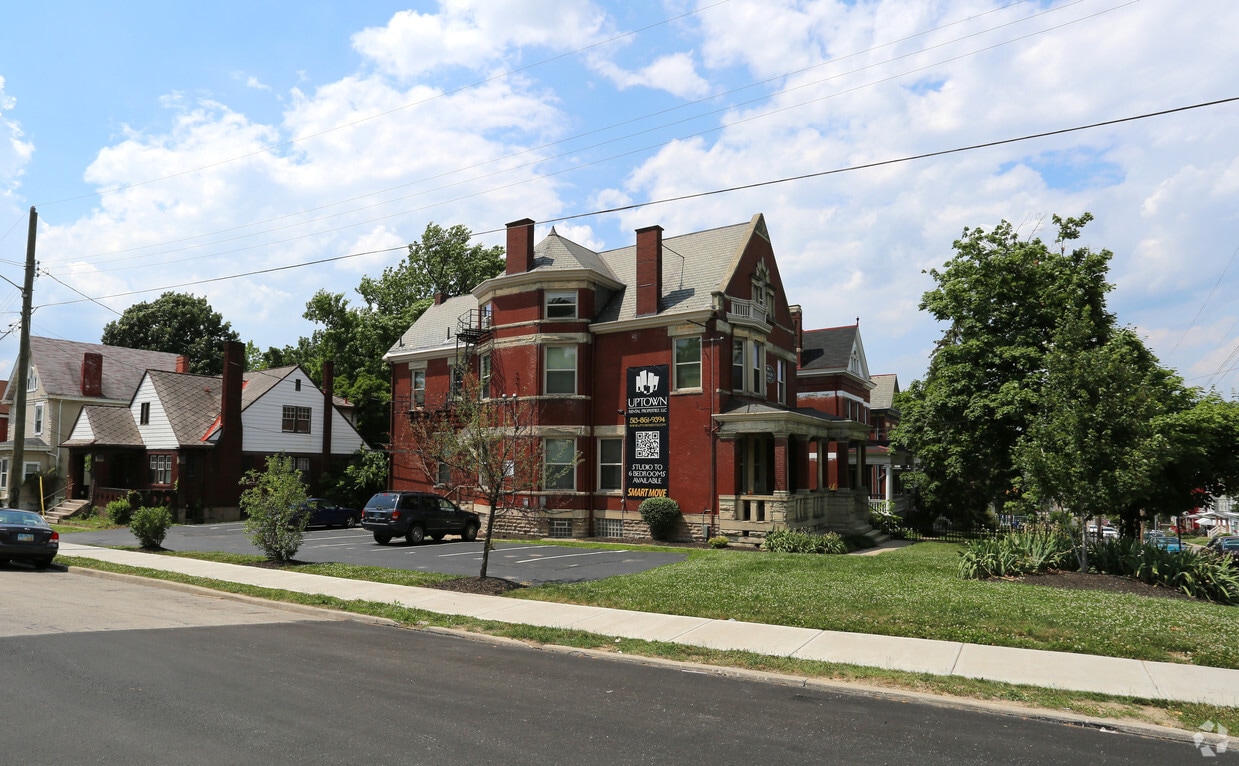 Primary Photo - 2705 Eden Ave
