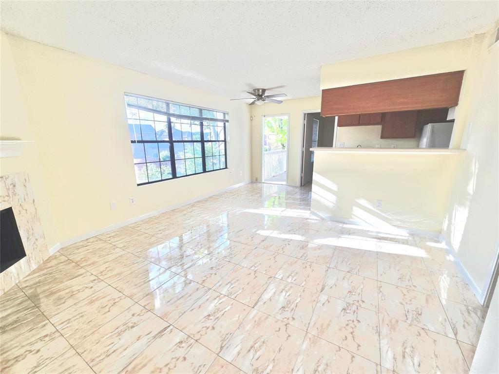 Foto principal - 2750 Holly Hall St