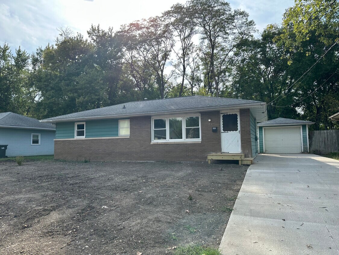 Foto principal - 125 Arrow St