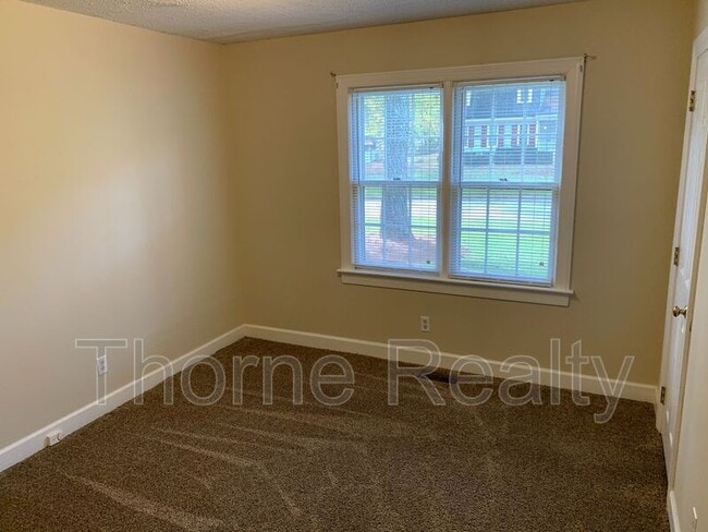Building Photo - 1109 Brandywine Ln