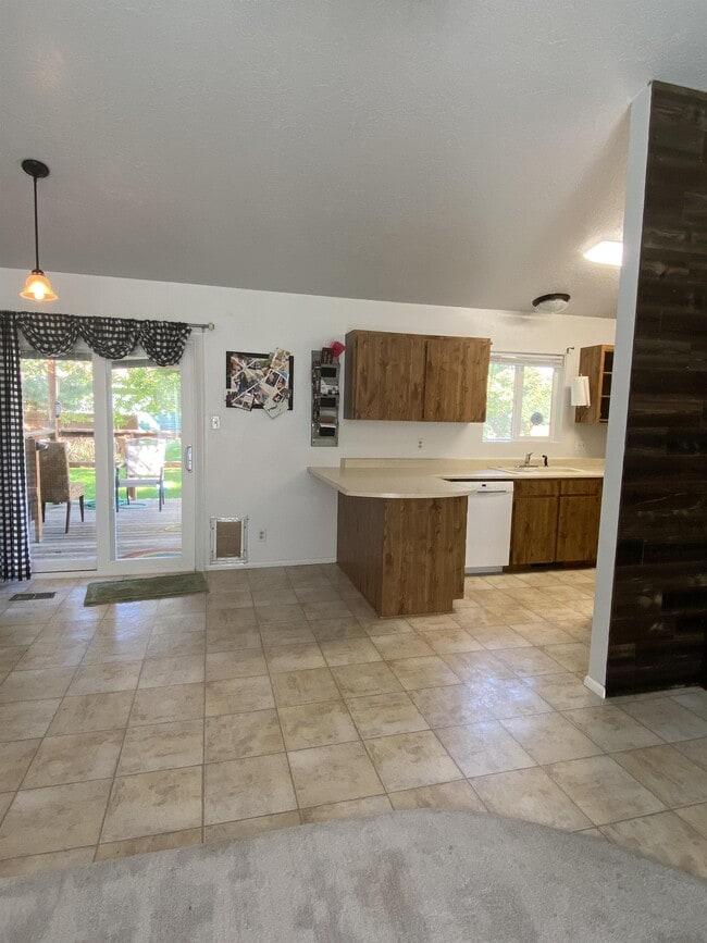 Foto del edificio - 771 Cypress Way