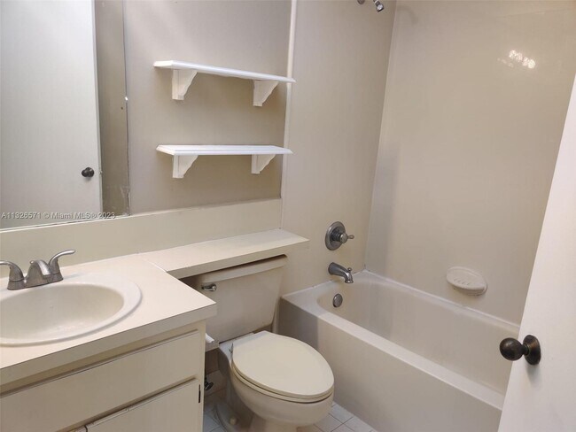 Building Photo - 8290 Lake Dr