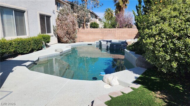 Foto del edificio - 628 Joe Willis St