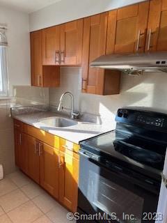 Foto del edificio - 128 Woodland Dr
