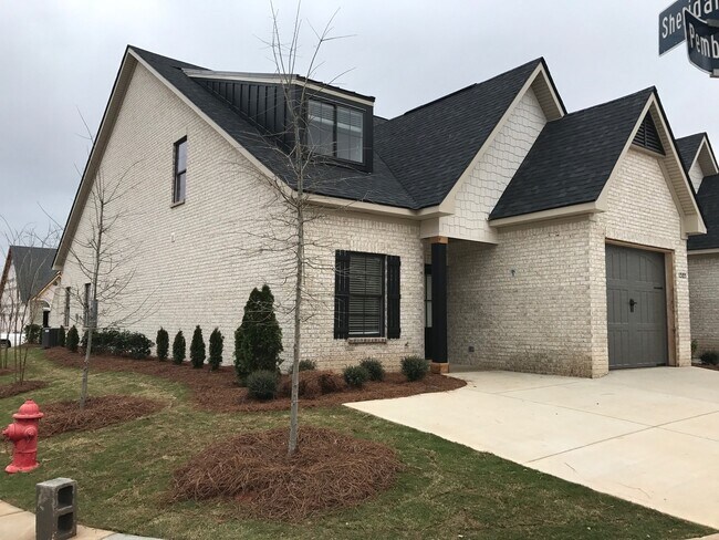 Foto del edificio - 1385 Sheridan Glen Crossing