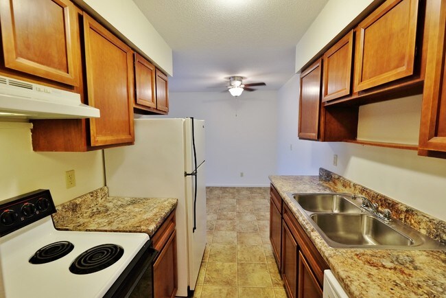 Royal Park Apartments Apartments Saint Louis Park, MN