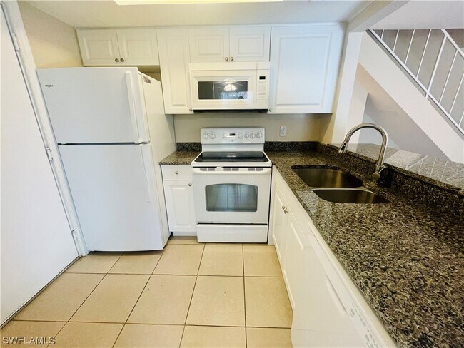 Building Photo - 3265 Prince Edward Island Cir