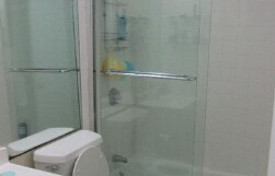 Las imágenes son muestras representativas de la unidad anunciada. Las unidades reales mostradas durante los recorridos pueden variar. - 209 W Newton St