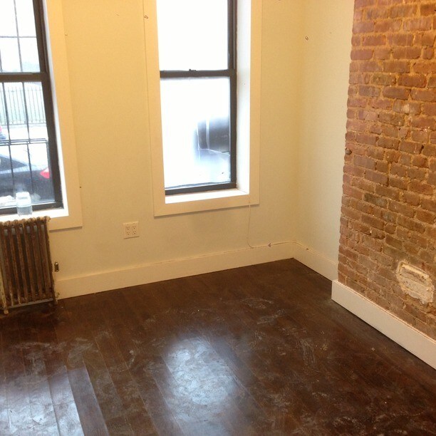 Building Photo - 1404 Putnam Ave