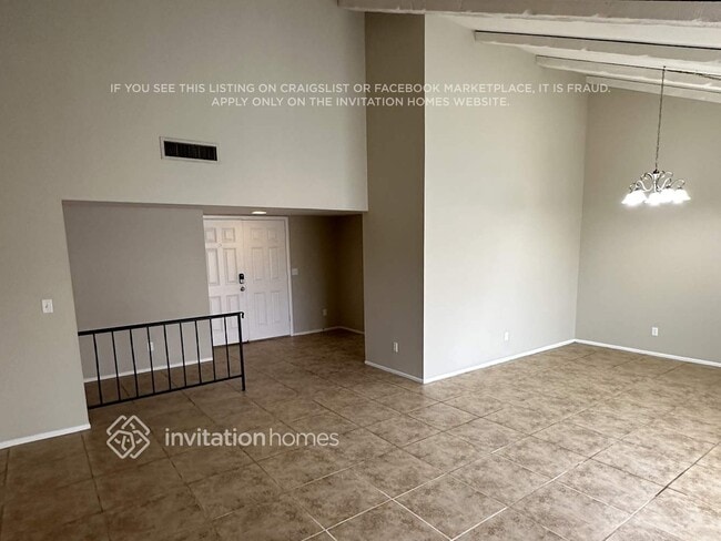 Building Photo - 3340 W Sandra Terrace