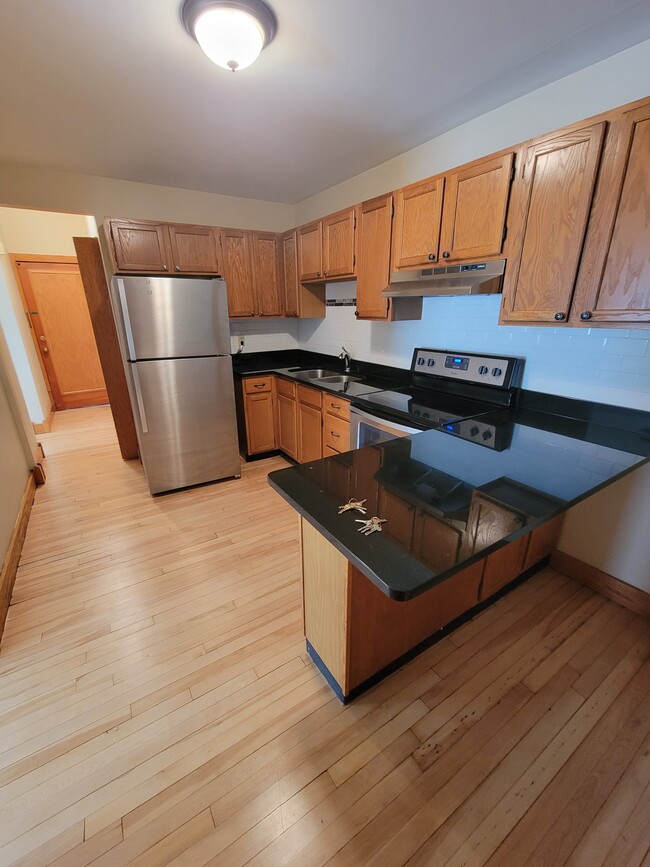 Foto del edificio - 2518 Emerson Ave S