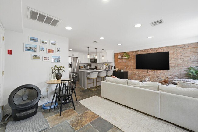 Foto del edificio - 405 Bloomfield St