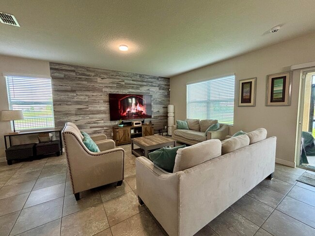 Building Photo - 10736 SW Prato Wy