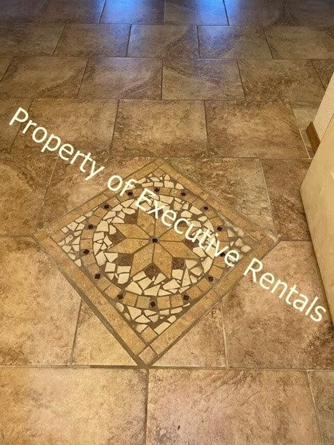 Building Photo - 2166 Frontier Dr