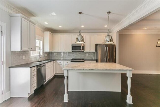 Building Photo - 4 bedroom in Marietta GA 30067