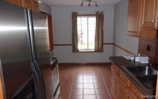 Building Photo - 14043 McKinney Dr