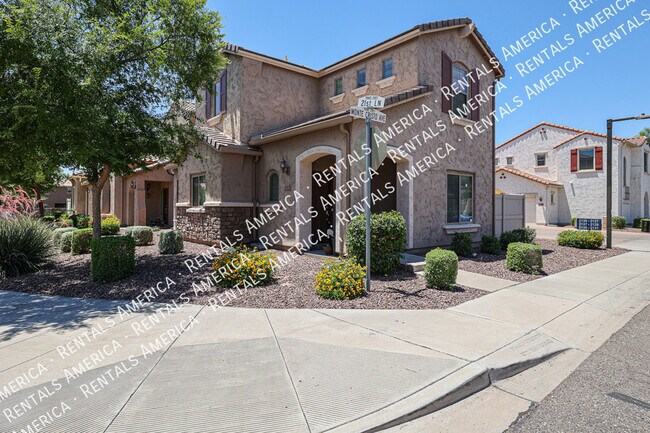 Foto del edificio - 2127 W Monte Cristo Ave