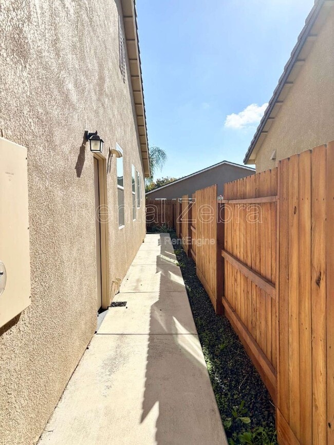 Photo - 614 Andrea Dr House